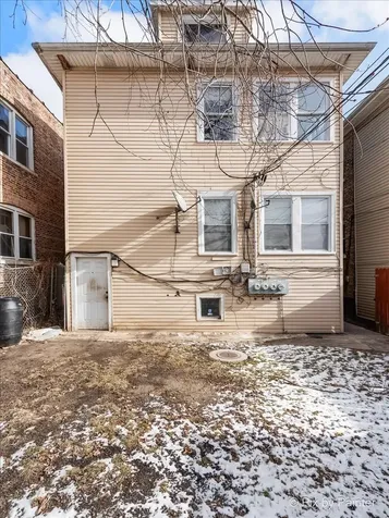 7030 South Artesian Avenue Chicago IL 60629