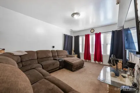 7030 South Artesian Avenue Chicago IL 60629