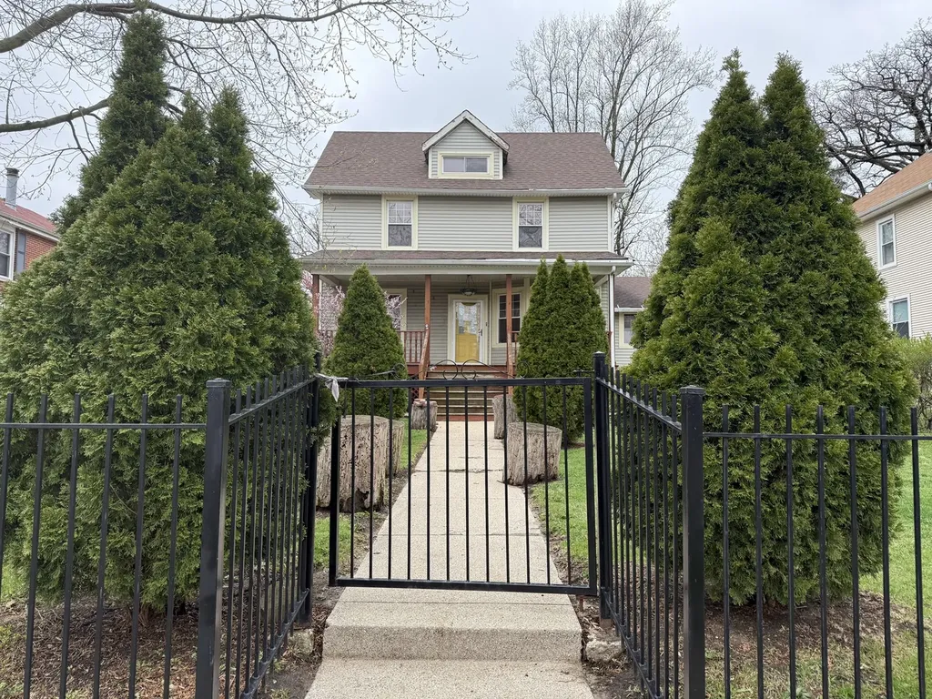 10228 South Prospect Avenue Chicago IL 60643