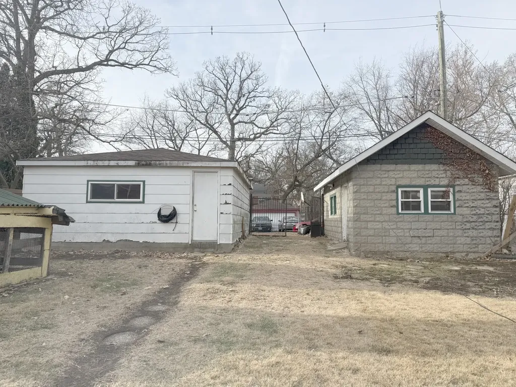 10228 South Prospect Avenue Chicago IL 60643