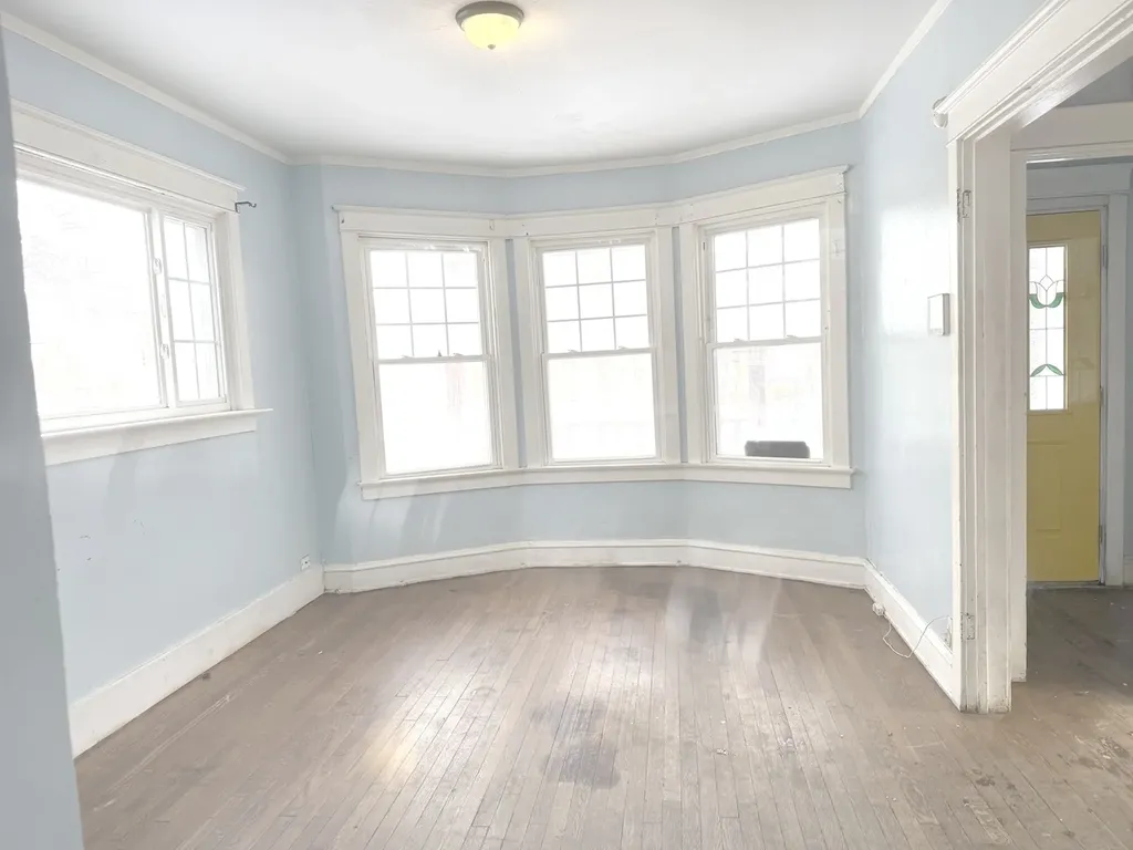 10228 South Prospect Avenue Chicago IL 60643