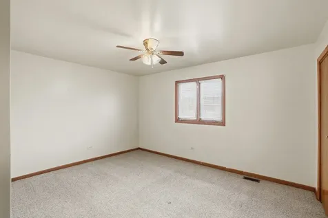 15641 Cottage Grove Avenue Dolton IL 60419
