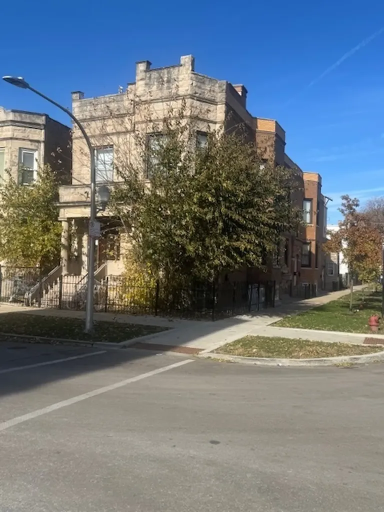 3100 West Lexington Street Chicago IL 60612