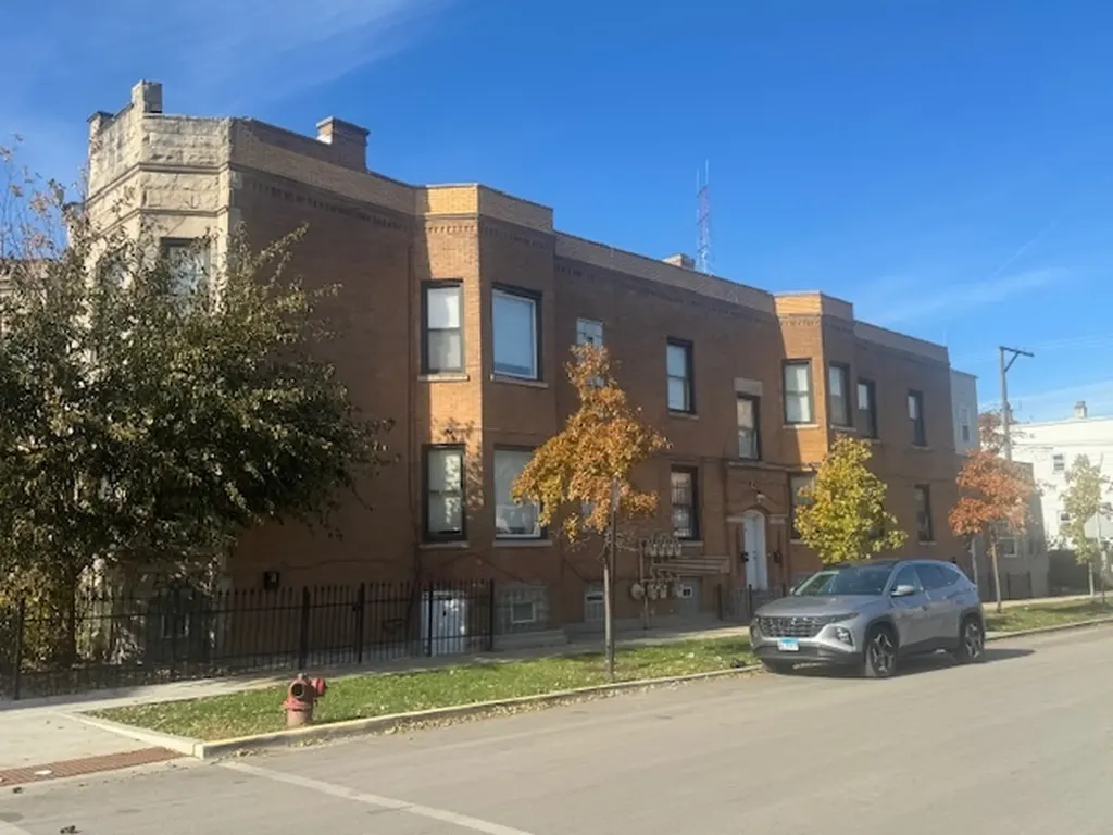 3100 West Lexington Street Chicago IL 60612
