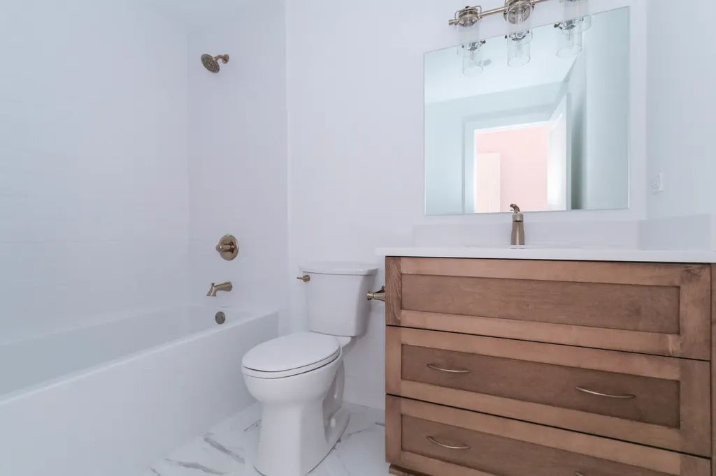 27W151 48TH Street Naperville IL 60540