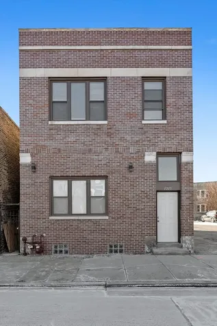 1215 West 59th Street Chicago IL 60636