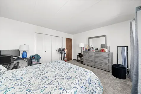 7945 South Oketo Avenue Bridgeview IL 60455