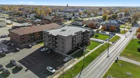 7945 South Oketo Avenue Bridgeview IL 60455
