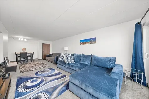 7945 South Oketo Avenue Bridgeview IL 60455
