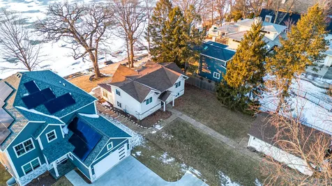 1590 Lake Holiday Drive Lake Holiday IL 60548