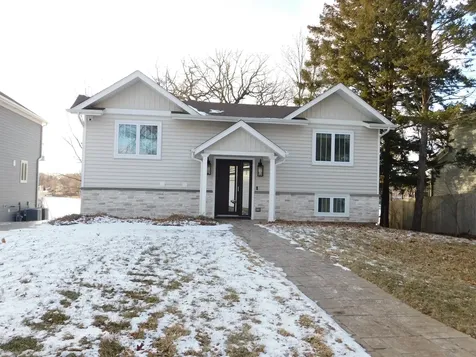 1590 Lake Holiday Drive Lake Holiday IL 60548