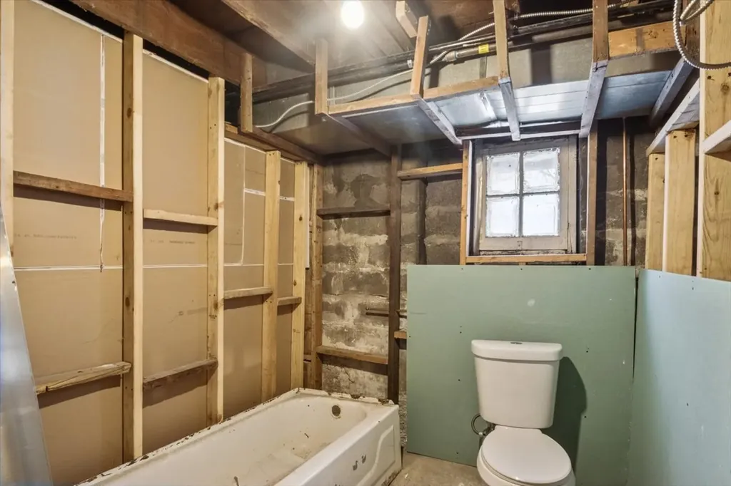 6027 South Loomis Boulevard Chicago IL 60636