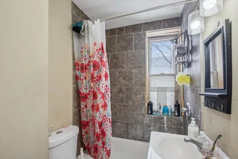 6027 South Loomis Boulevard Chicago IL 60636
