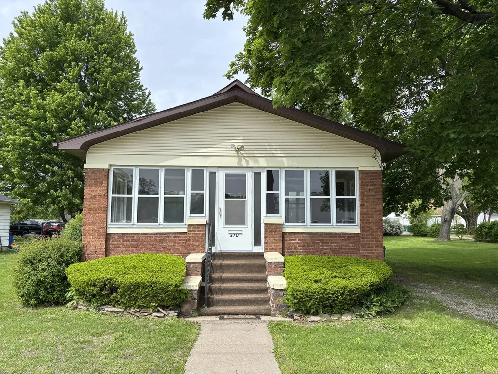 310 South Murdock Street Streator IL 61364