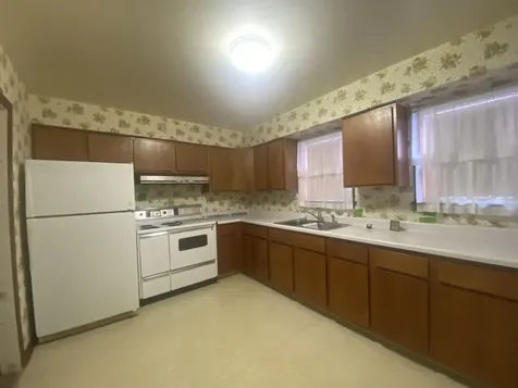 310 South Murdock Street Streator IL 61364