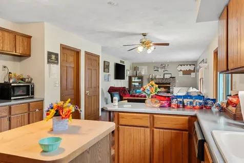 3609 West Iles Avenue Springfield IL 62711