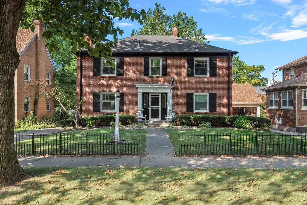 417 South Westlawn Avenue Decatur IL 62521