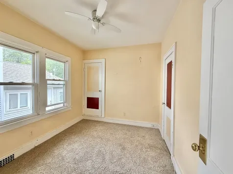 4529 11TH Street Rock Island IL 61201