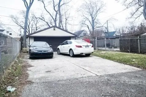 1107 24TH Avenue Bellwood IL 60104