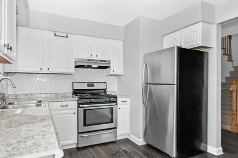 12704 South Muskegon Avenue Chicago IL 60633