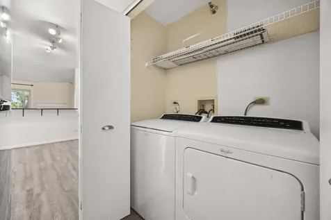 214 Glengarry Drive Bloomingdale IL 60108