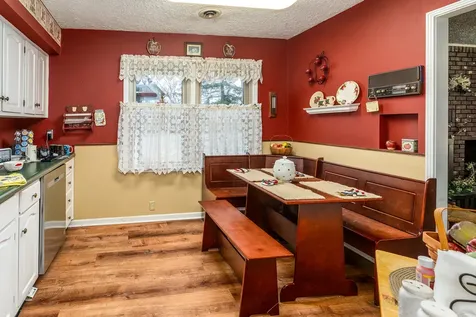 11328 Cedar Grove Road Marion IL 62959