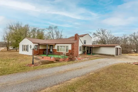 11328 Cedar Grove Road Marion IL 62959