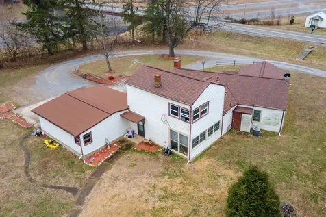 11328 Cedar Grove Road Marion IL 62959