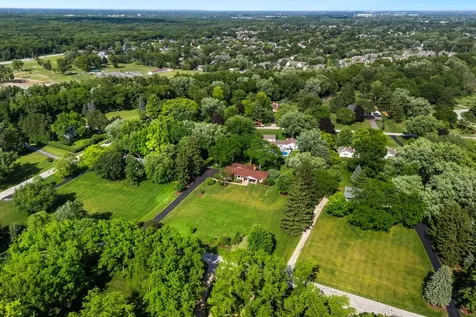 1043 Blackburn Drive Inverness IL 60067
