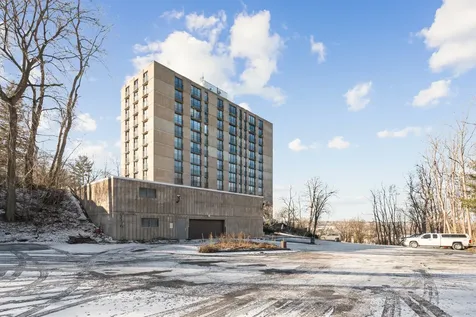 1800 7TH Street East Moline IL 61244
