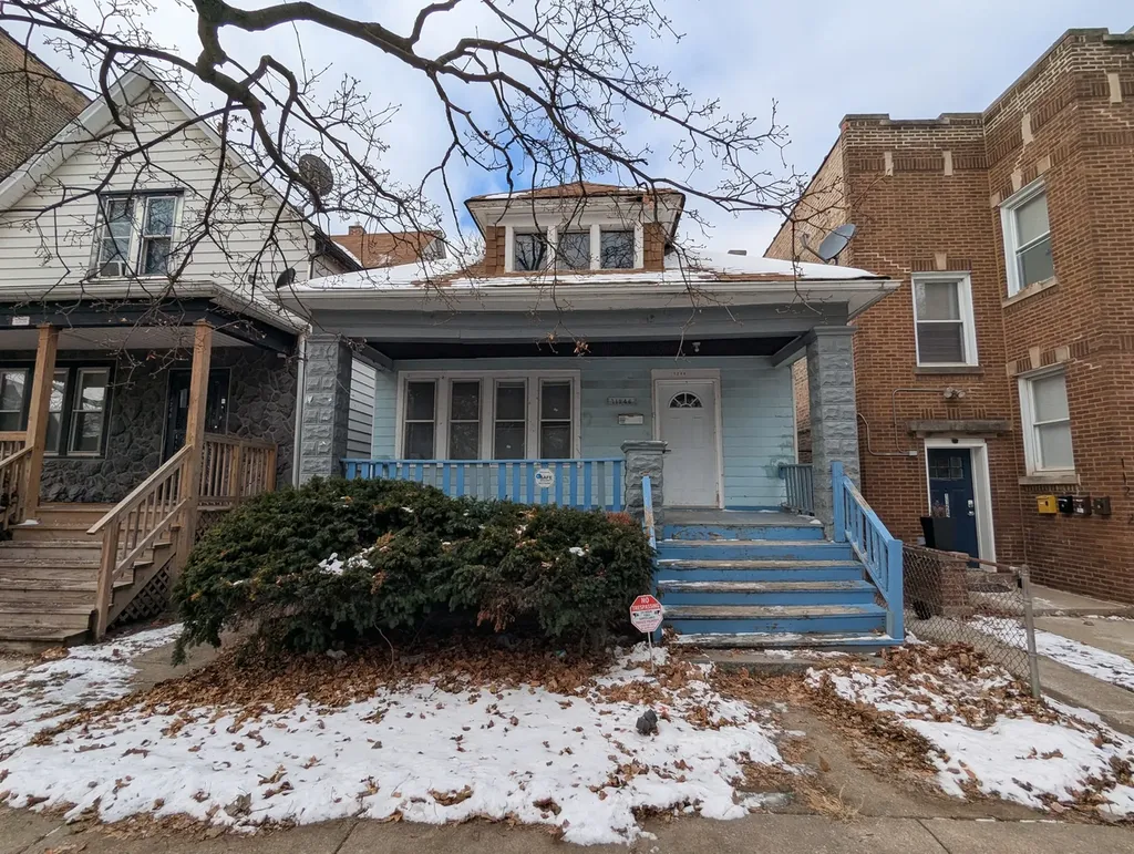 11246 South Indiana Avenue Chicago IL 60628