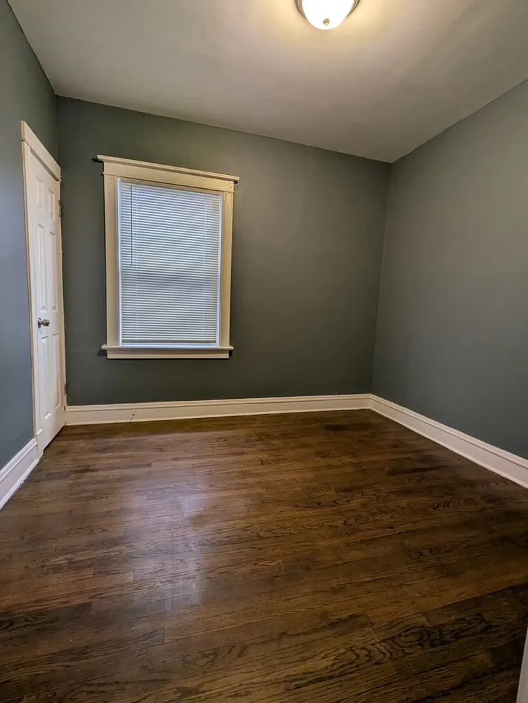 11246 South Indiana Avenue Chicago IL 60628