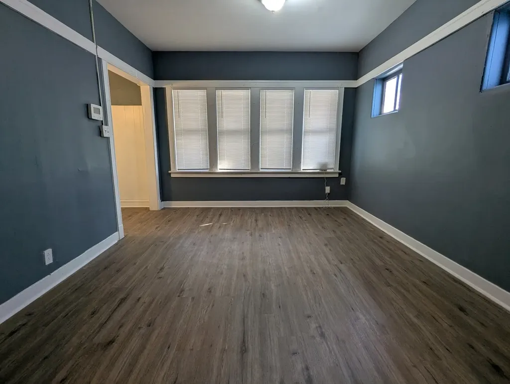 11246 South Indiana Avenue Chicago IL 60628