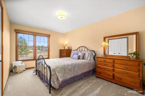 1813 Winchester Court Oswego IL 60543