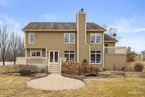 1813 Winchester Court Oswego IL 60543