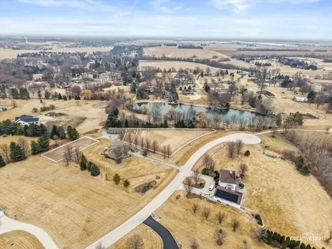 1813 Winchester Court Oswego IL 60543