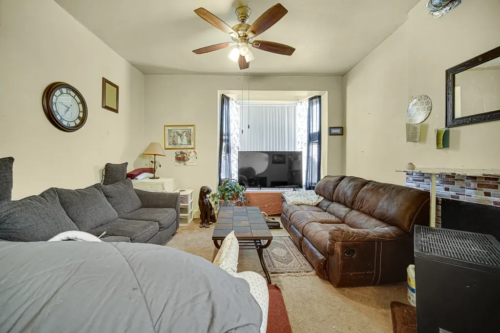 3515 West Cermak Road Chicago IL 60623