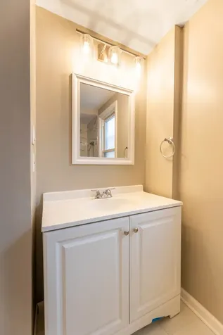 38 North Rebecca Street Glenwood IL 60425