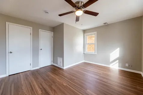 38 North Rebecca Street Glenwood IL 60425
