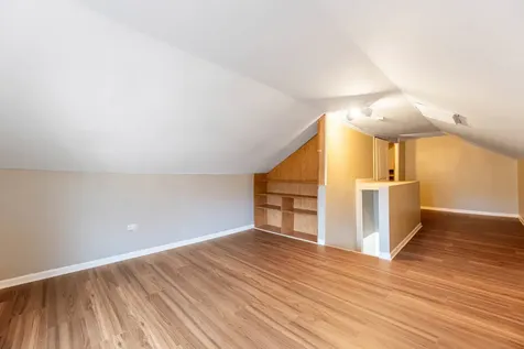 38 North Rebecca Street Glenwood IL 60425