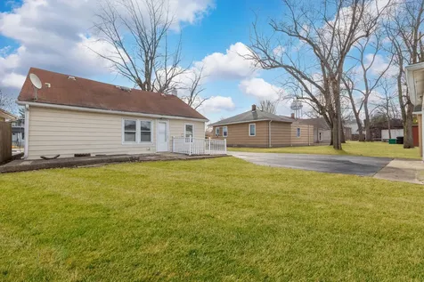38 North Rebecca Street Glenwood IL 60425