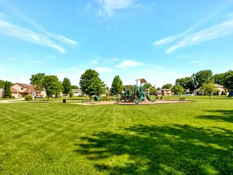 618 Mendota Lane Romeoville IL 60446