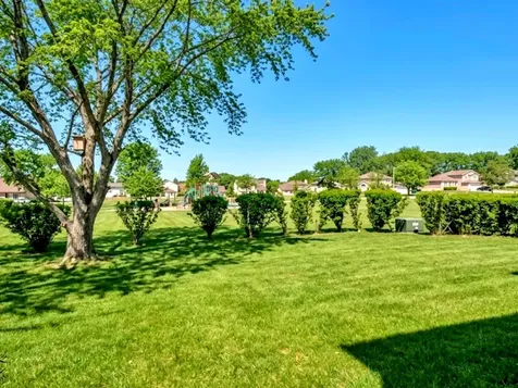 618 Mendota Lane Romeoville IL 60446