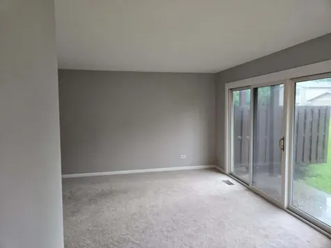 5850 Fresno Court Hanover Park IL 60133
