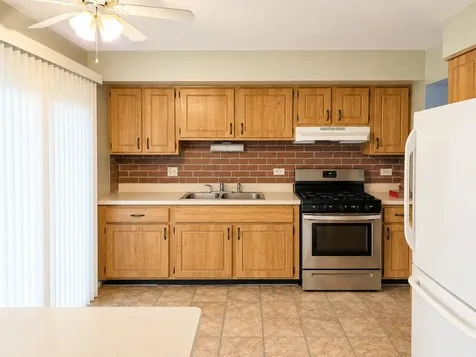 5850 Fresno Court Hanover Park IL 60133