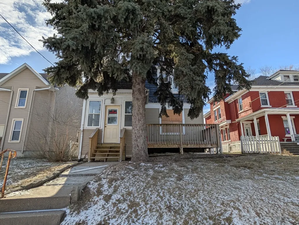 2940 5TH Avenue Rock Island IL 61201