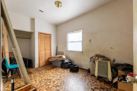 4712 South Marshfield Avenue Chicago IL 60609