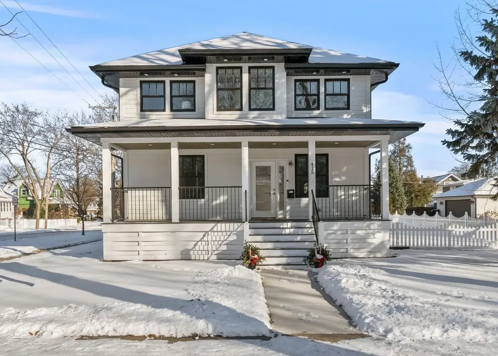 415 North Haddow Avenue Arlington Heights IL 60004