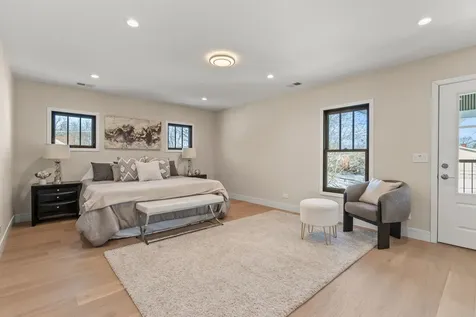 415 North Haddow Avenue Arlington Heights IL 60004