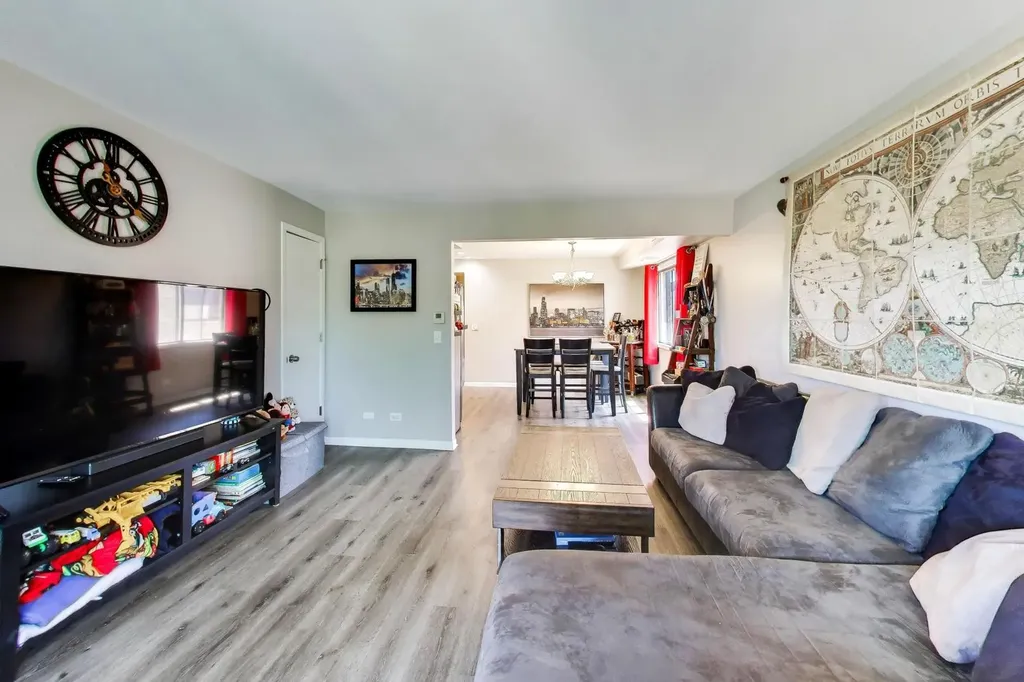 4545 North Milwaukee Avenue Chicago IL 60630